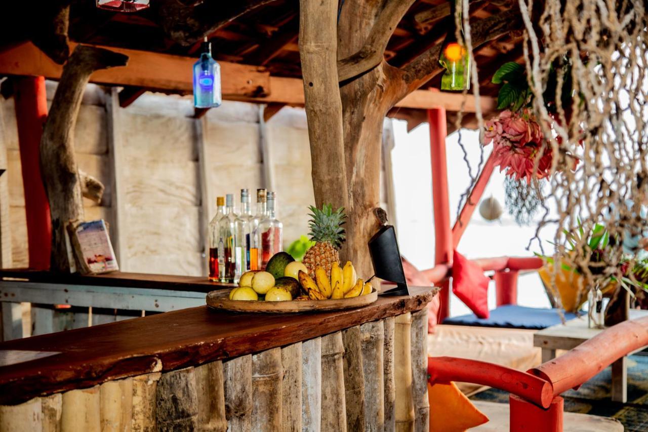 Brother'S Beach Home Boossa Екстер'єр фото