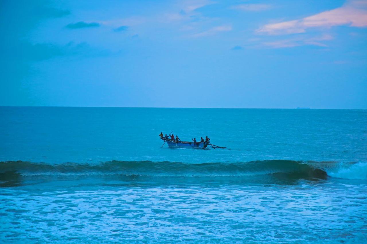 Brother'S Beach Home Boossa Екстер'єр фото